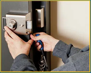Chicago Liberty Locksmith Chicago, IL 312-470-1967 Chicago Liberty Locksmith Chicago, IL 312-470-1967 - 7-24hr-locksmith